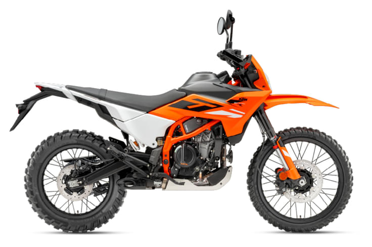 The 390 Enduro R is the fourth model to use the updated 399cc engine The 390 Enduro R is the fourth model to use the updated 399cc engine